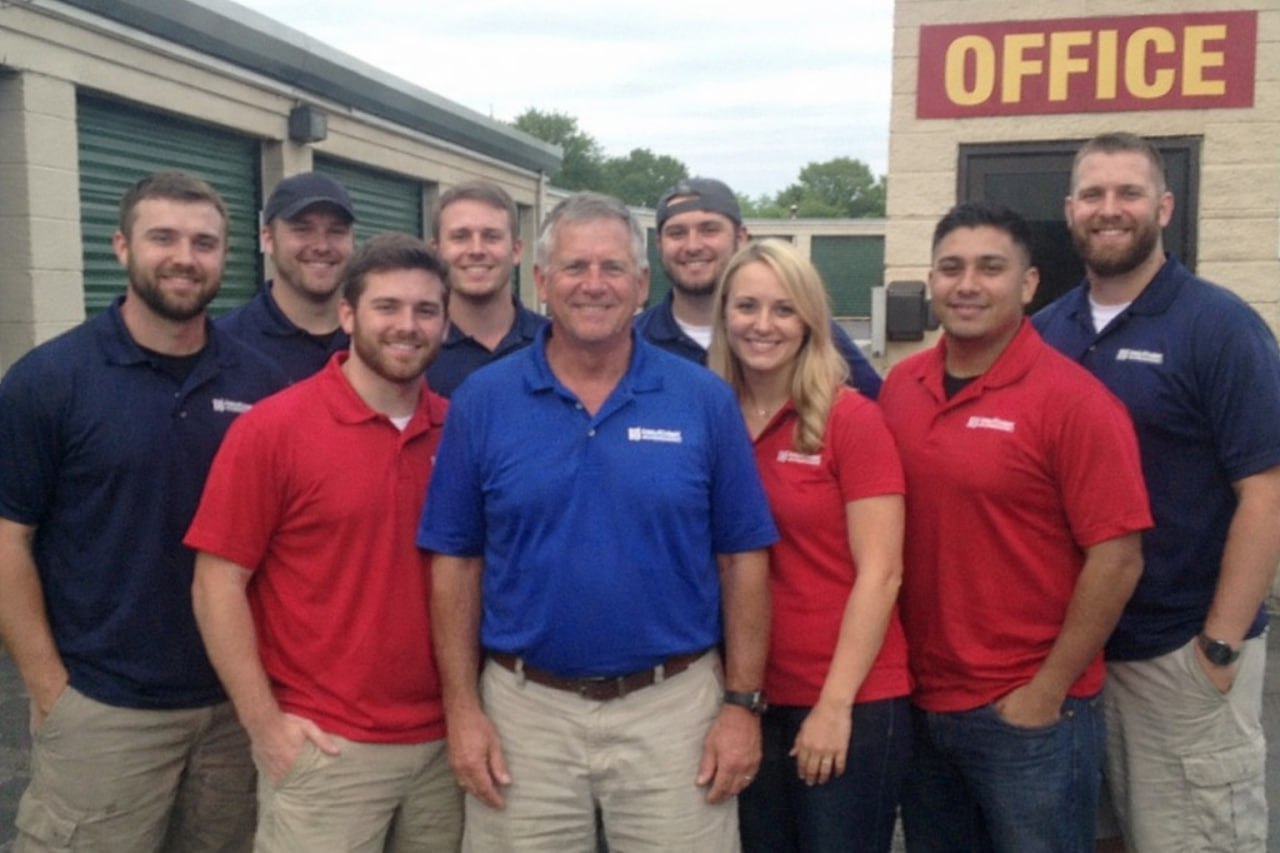 Water damage restoration professionals in Las Vegas, NV